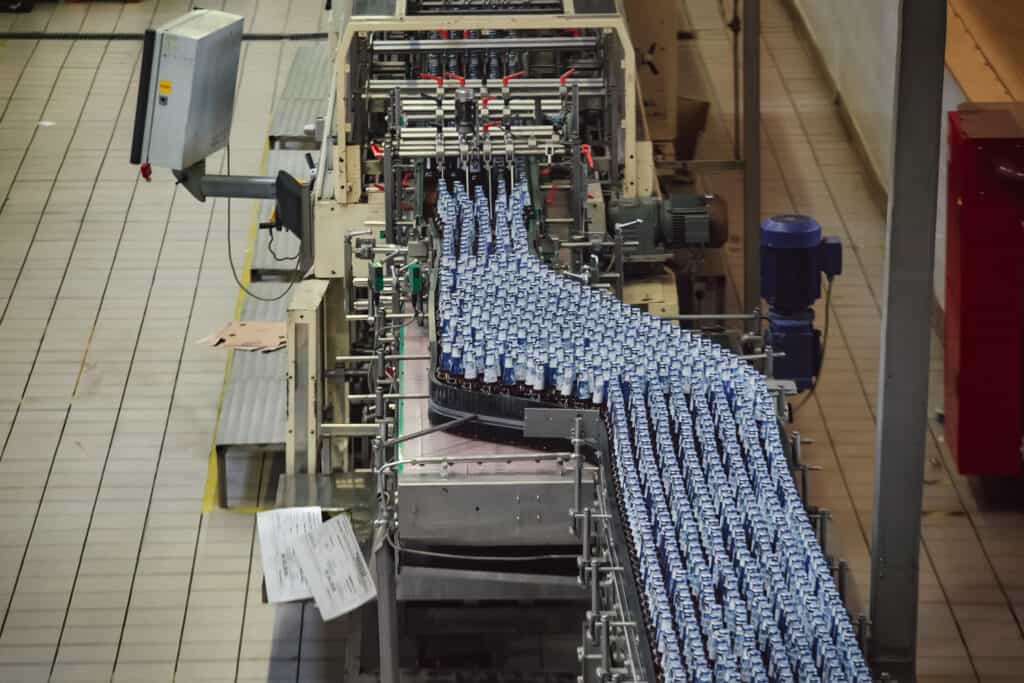 Conveyor Belt 8 FAQs: Why Century Conveyor Systems Has the Best Conveyor Belt Solutions for Modern Warehouses 1 conveyor belt
