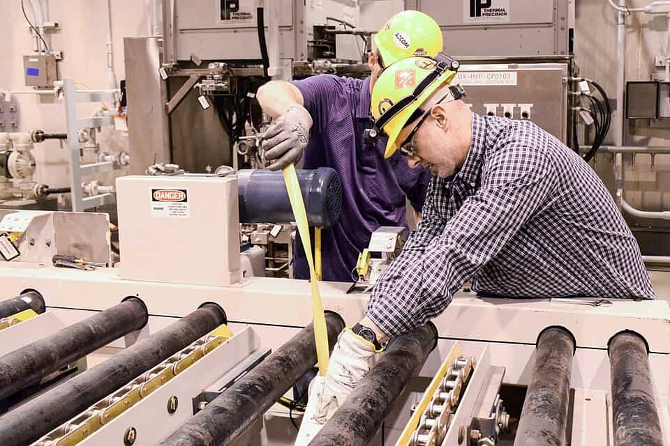 Roller Conveyor System FAQ 101: Everything You Need to Know About Century Conveyor Systems' Roller Conveyor Solutions 1 roller conveyor system