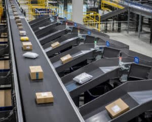 Sorting Conveyors FAQ 101: Understanding Century Conveyor Systems’ Amazing Conveyor System Integration 7 sorting conveyors