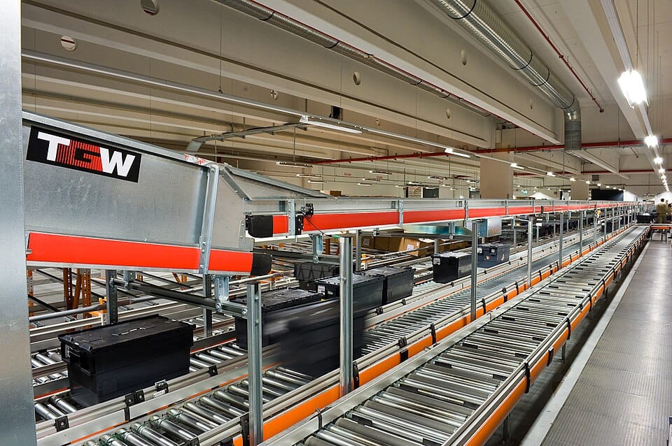 FAQ 101 About The Best Conveyor Rollers from Century Conveyor Systems 1 conveyor rollers
